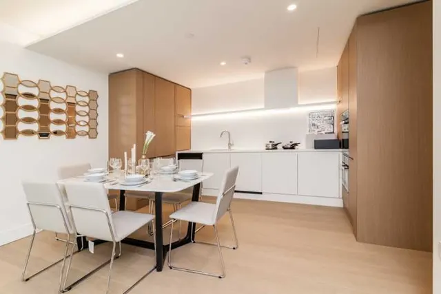 Rathbone Place, Fitzrovia, W1T, photo 3