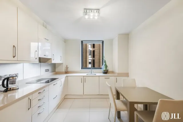 Blythe Road, London, W14, photo 3