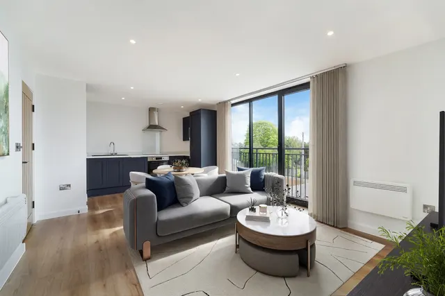 Tealing Drive, Epsom, KT19, photo 2