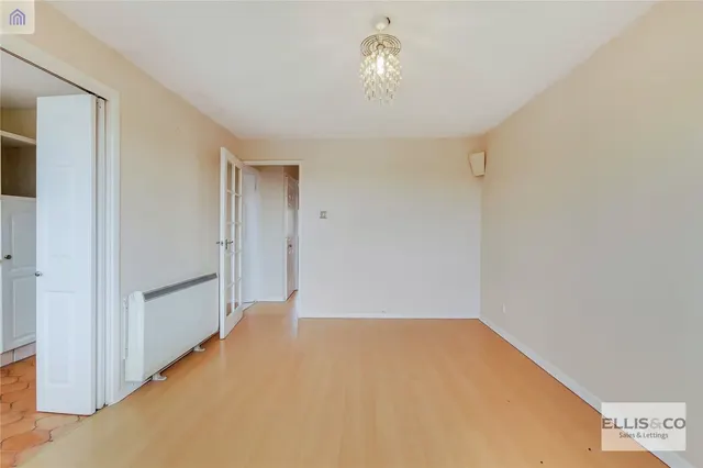 Linwood Crescent, Enfield, EN1, photo 3