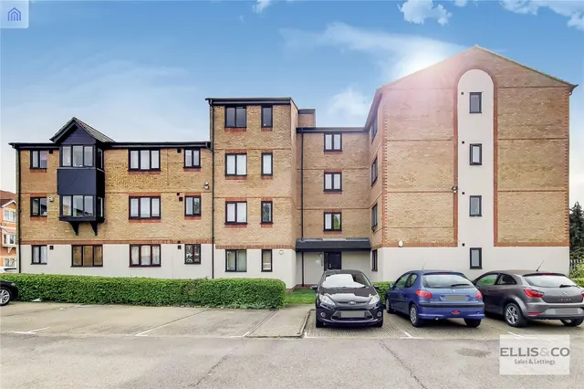 Linwood Crescent, Enfield, EN1, photo 1