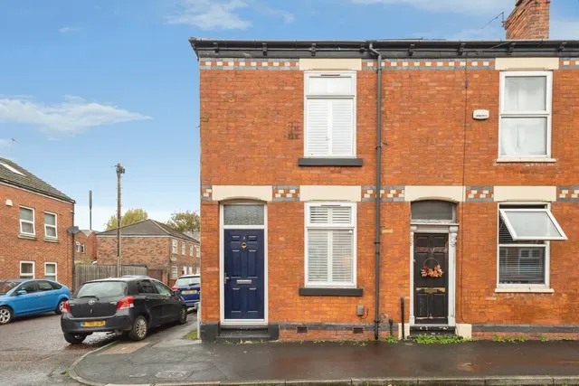 Cheviot Close, Stockport, SK4, photo 1
