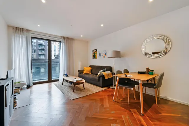 Embassy Gardens, Nine Elms, SW11, photo 1