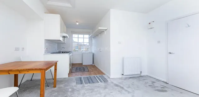 Southgate grove, N1, photo 2