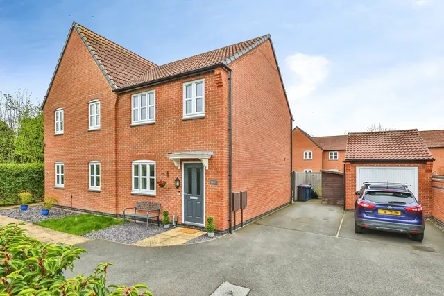 Tongue Way, Ruddington, Nottingham, Nottinghamshire, NG11, photo 1