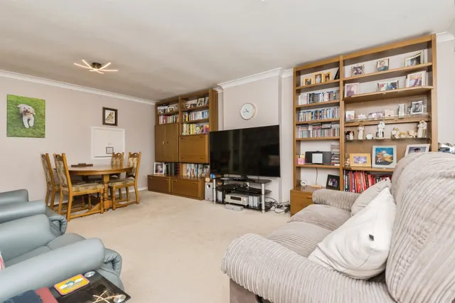 Photo 2 — Bedford Road, Holland-on-Sea, CLACTON-ON-SEA