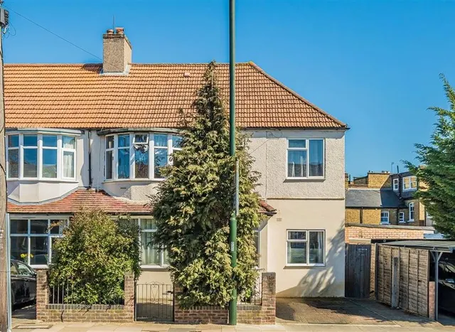 Waldegrave Road, Teddington, TW11, photo 1