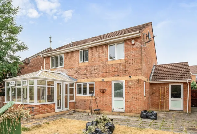Photo 2 — Guest Avenue, Gloucestershire, Emersons Green, BS16 7GA