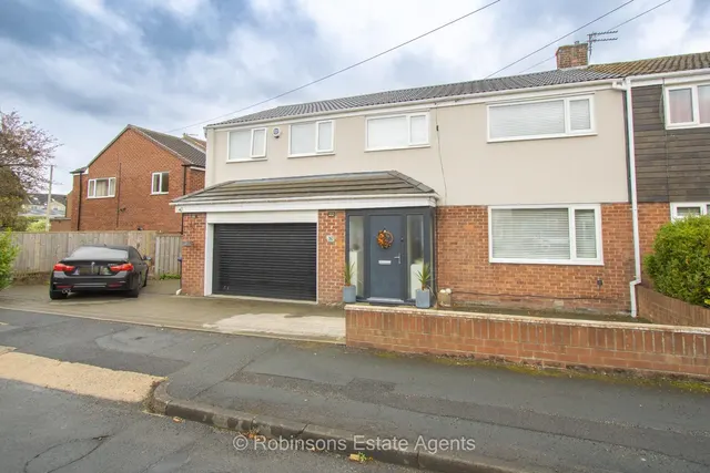 Kirkstone Drive, Carrville, DH1, photo 1