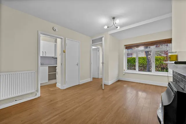 Manchester Road, London, E14, photo 2