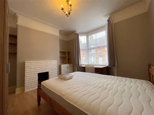 Rosebery Road, Exeter, EX4, photo 2