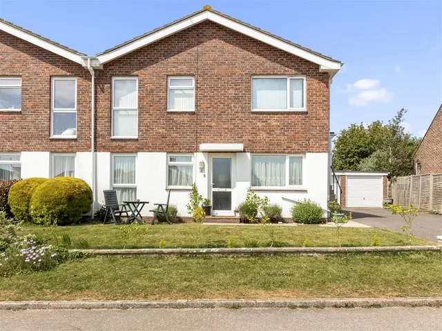 Westlands, Ferring, Worthing, photo 1