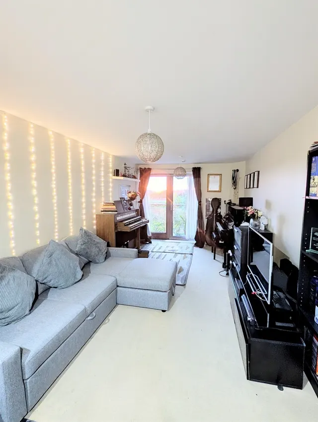 Wilmington Close, Watford, WD18, photo 3