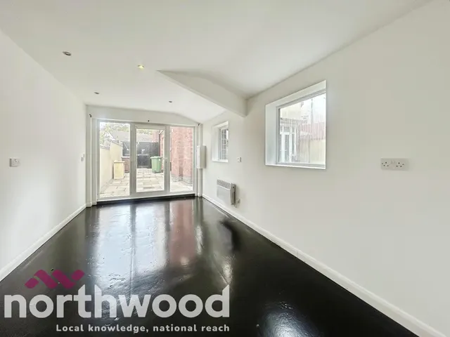 Grange Avenue, Southport, PR9, photo 3