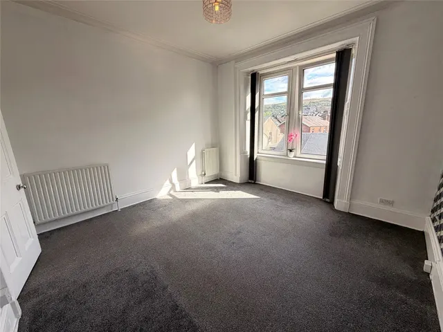 Photo 3 — Belville Street, GREENOCK, Renfrewshire, PA15