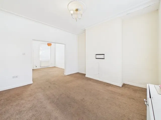 Trafalgar Street, Ashton-under-Lyne, OL7, photo 3
