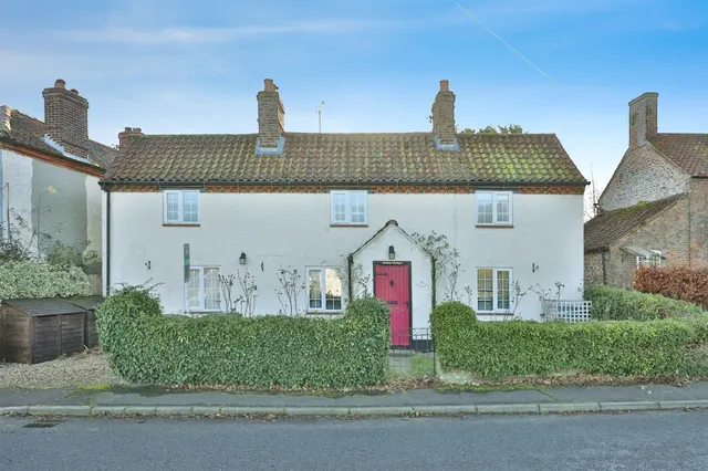 The Green, Weasenham, King's Lynn, photo 1