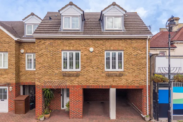 Chatterton Road, Bromley, BR2, photo 1