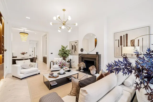 Knightsbridge, London, SW1X, photo 2