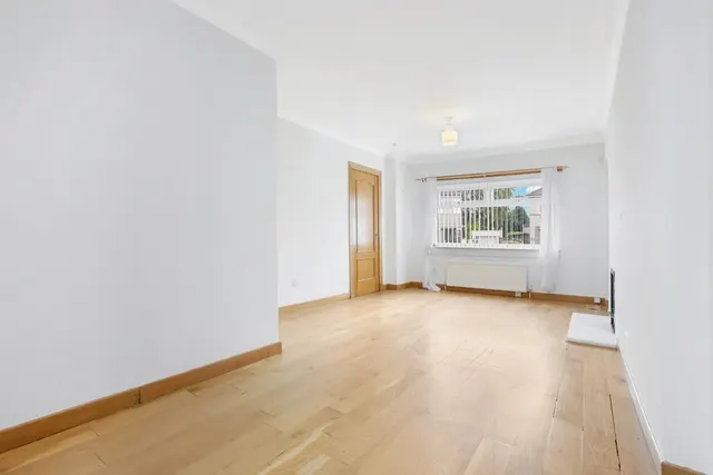 Atholl Crescent, Paisley, PA1, photo 2