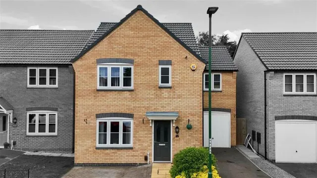 Regina Drive, Nottingham, NG8, photo 1