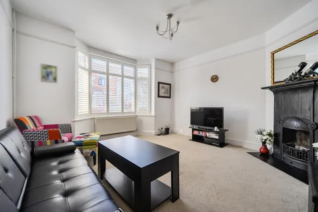 Clare Road, Maidenhead, SL6, photo 2
