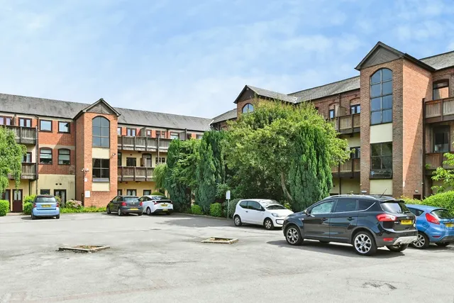 The Gregory, Leen Court, Nottingham, Nottinghamshire, NG7, photo 1