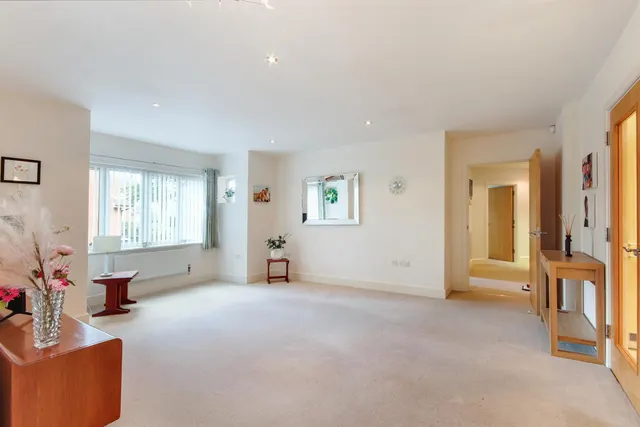 Hildenfields, Tonbridge, photo 2