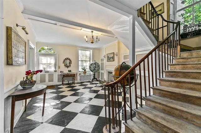 West Hall Road, Kew, TW9, photo 2