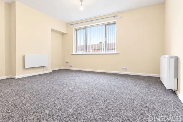 Photo 3 — Regency Court Girlington, Bradford BD8 9EU