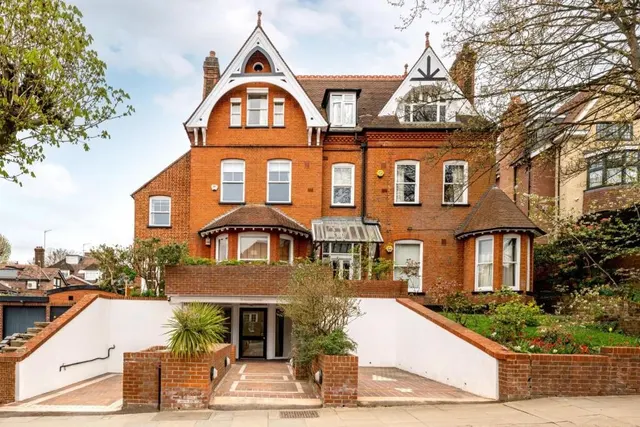 Photo 2 — Redington Road, London NW3 7RB