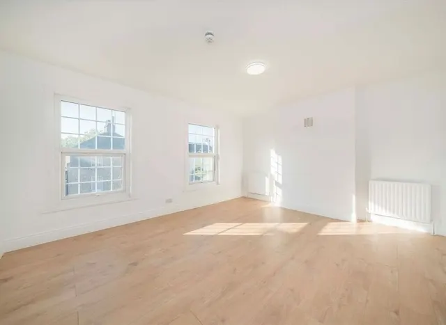 Orchard Road, Kingston Upon Thames, KT1, photo 2