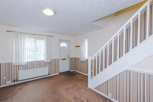 Photo 2 — Carders Close, Leigh, Leigh, WN7 4JX