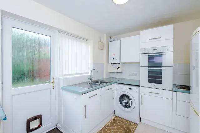 Photo 3 — Carders Close, Leigh, Leigh, WN7 4JX
