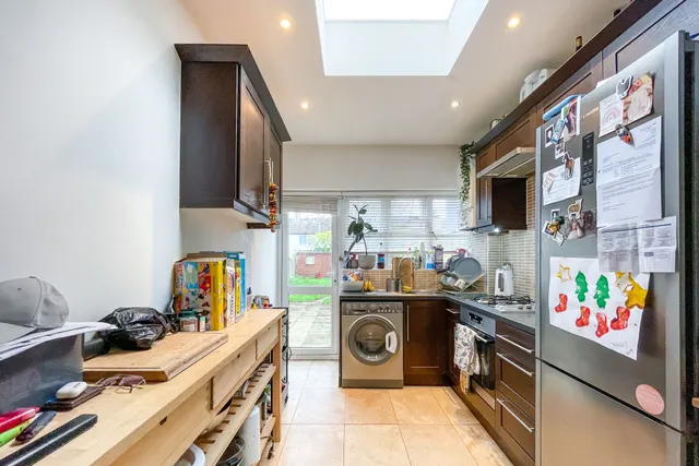New Malden, KT3, photo 3