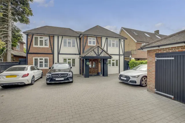 Marlow Road, High Wycombe, HP11, photo 1