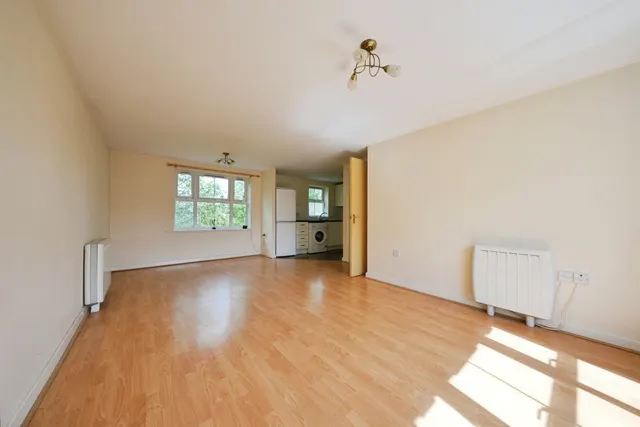 Grouse Road, Calne, SN11, photo 3