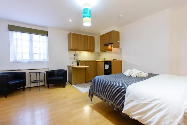 North Gower Street, NW1, photo 2