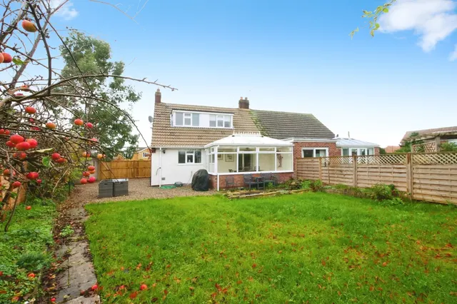 Photo 3 — Crooklands Lane, Haxby, York