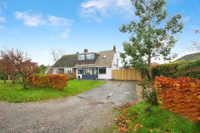 Crooklands Lane, Haxby, York, photo 1