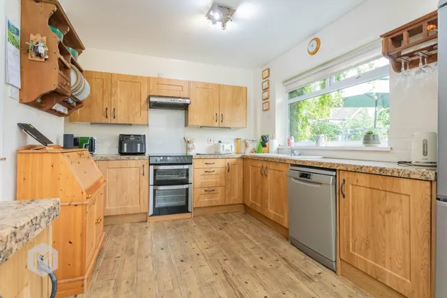 Photo 3 — 7A Newearth Road, Worsley, Manchester, M28 7UT