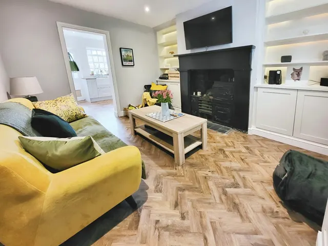 Millgate Lane, Didsbury, M20, photo 2