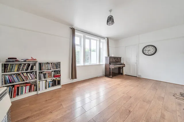 Photo 2 — Grangemill Road, SE6