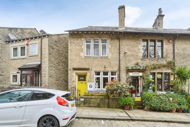 Main Street, Haworth, Keighley, photo 1
