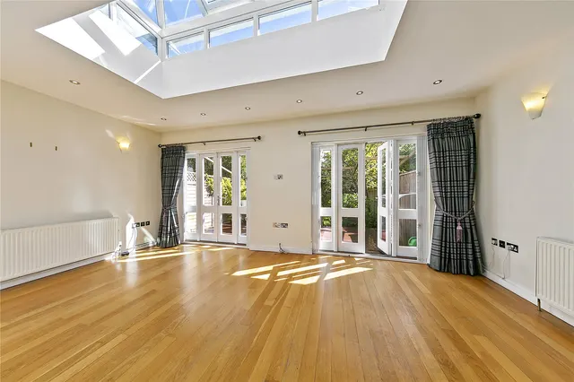 Sandycombe Road, Kew, TW9, photo 2