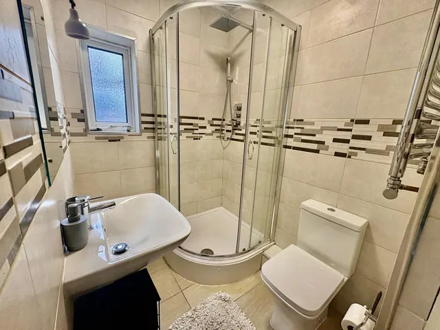Oakdale Road, NG3, photo 3