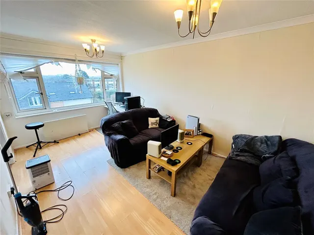 Photo 2 — Bittern Way, Letchworth Garden City, SG6