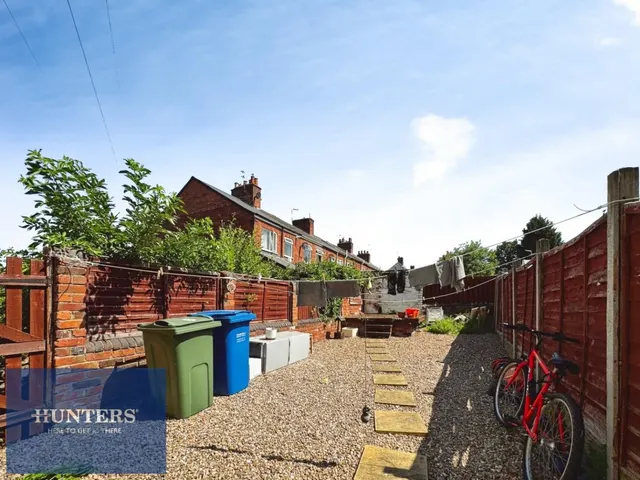Calow Lane, Hasland, S41, photo 1