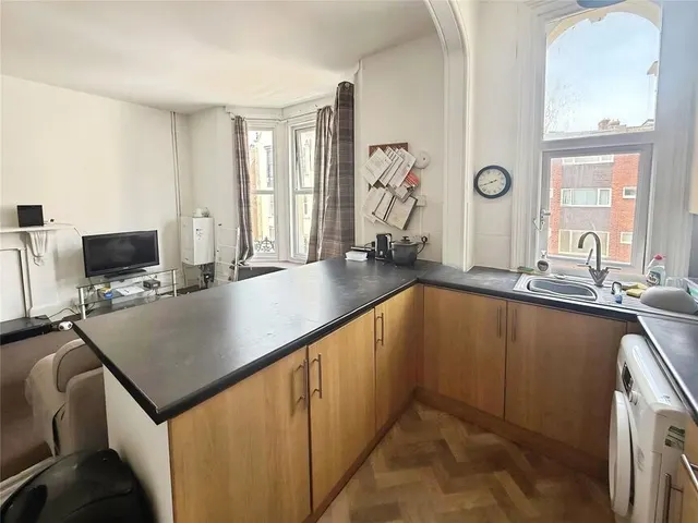 Nightingale Road, Southsea, PO5, photo 2