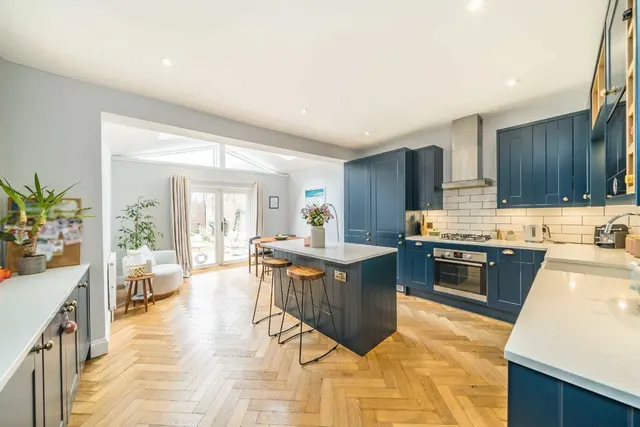 Keble Street, SW17, photo 1